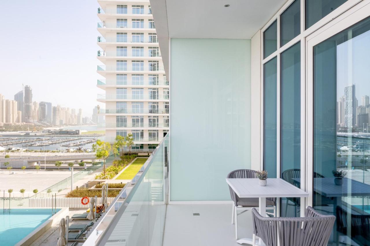 Ultra Luxury Emaar Beachfront - Private Beach And Pool Dubai Buitenkant foto