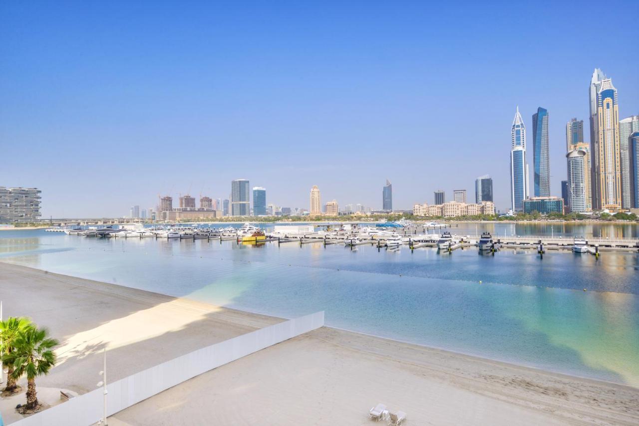 Ultra Luxury Emaar Beachfront - Private Beach And Pool Dubai Buitenkant foto