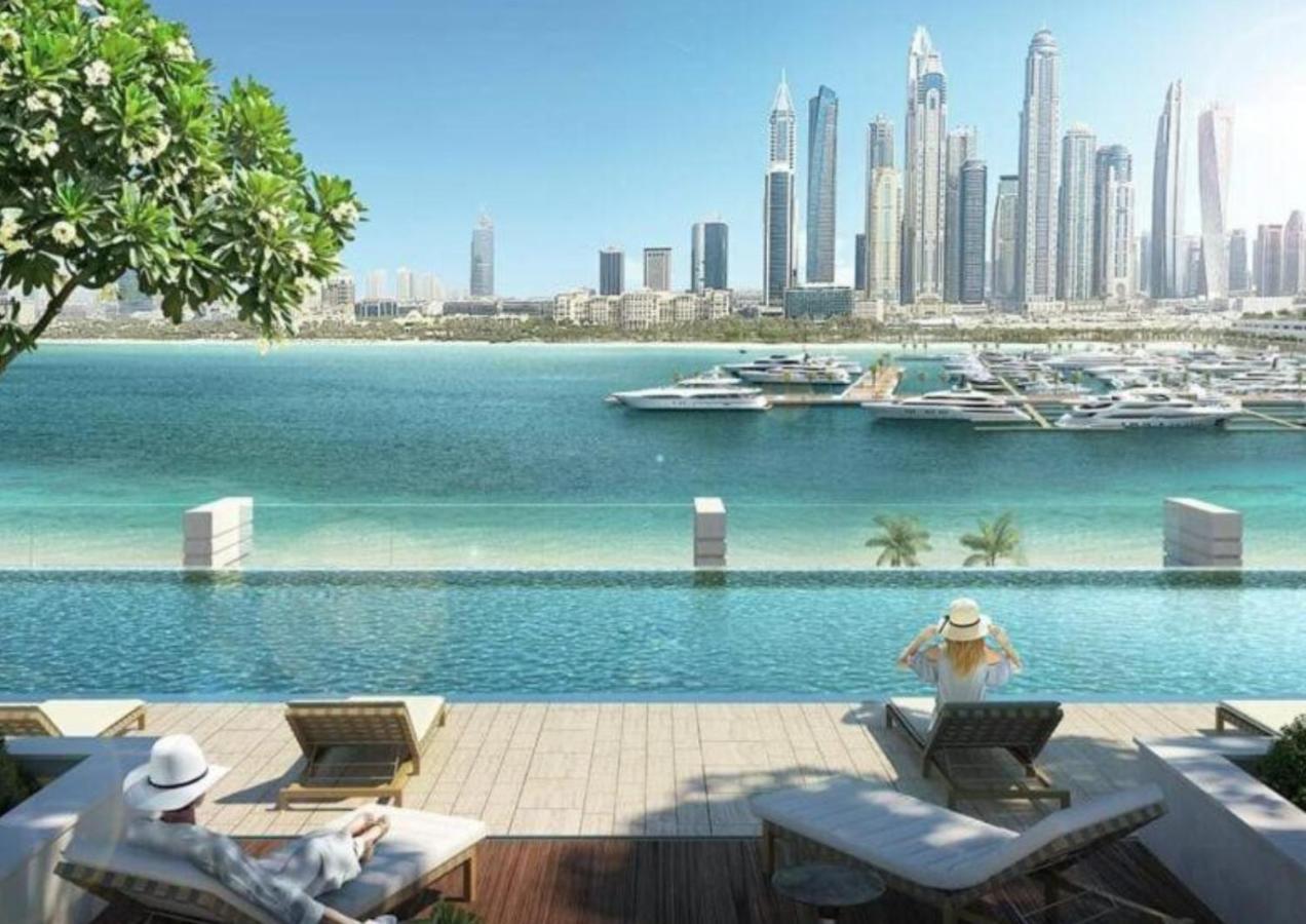 Ultra Luxury Emaar Beachfront - Private Beach And Pool Dubai Buitenkant foto