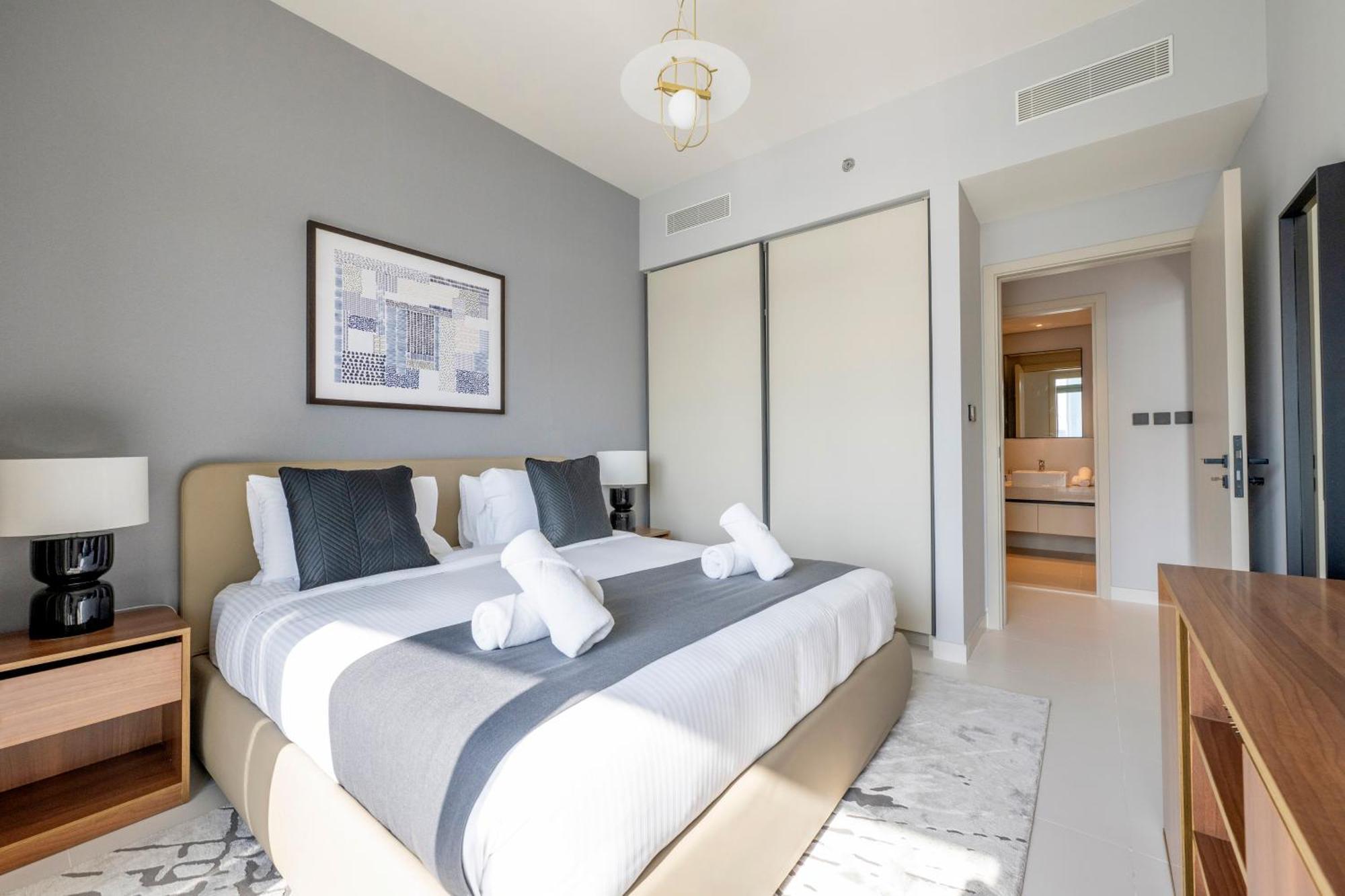 Ultra Luxury Emaar Beachfront - Private Beach And Pool Dubai Buitenkant foto