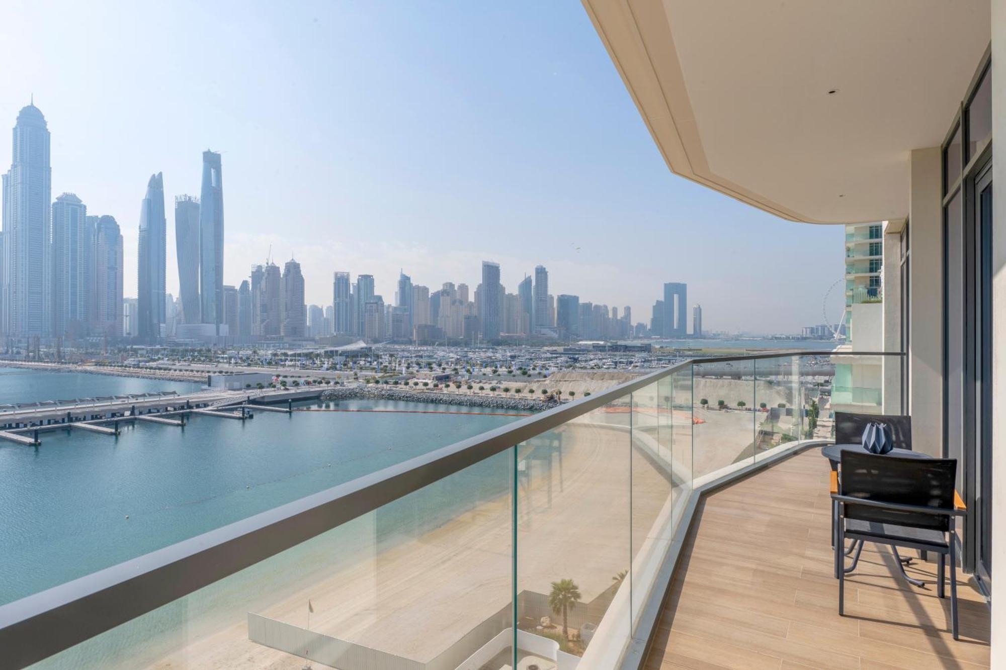 Ultra Luxury Emaar Beachfront - Private Beach And Pool Dubai Buitenkant foto